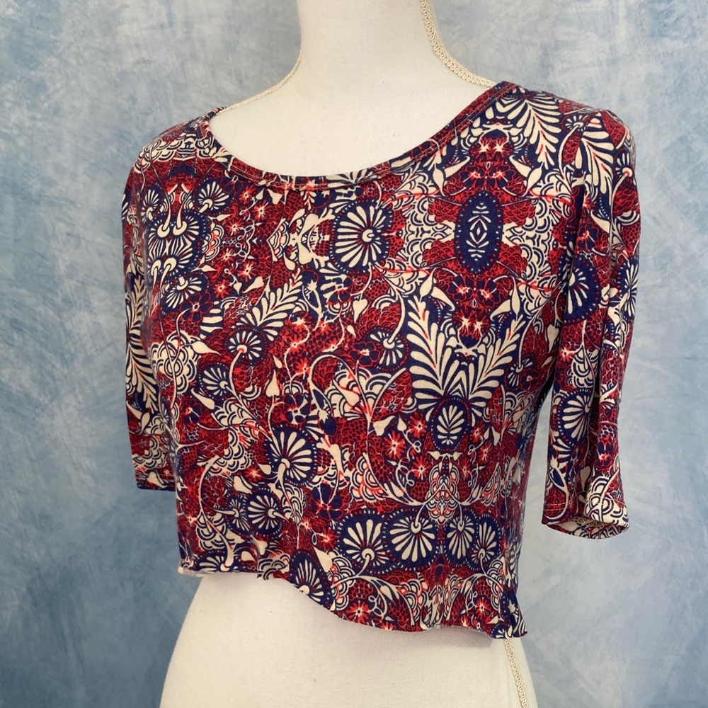🌟3for$15🌟 LuLaRoe Small Red & Blue Floral DIY Crop Top Not Hemmed 3/4 Sleeves